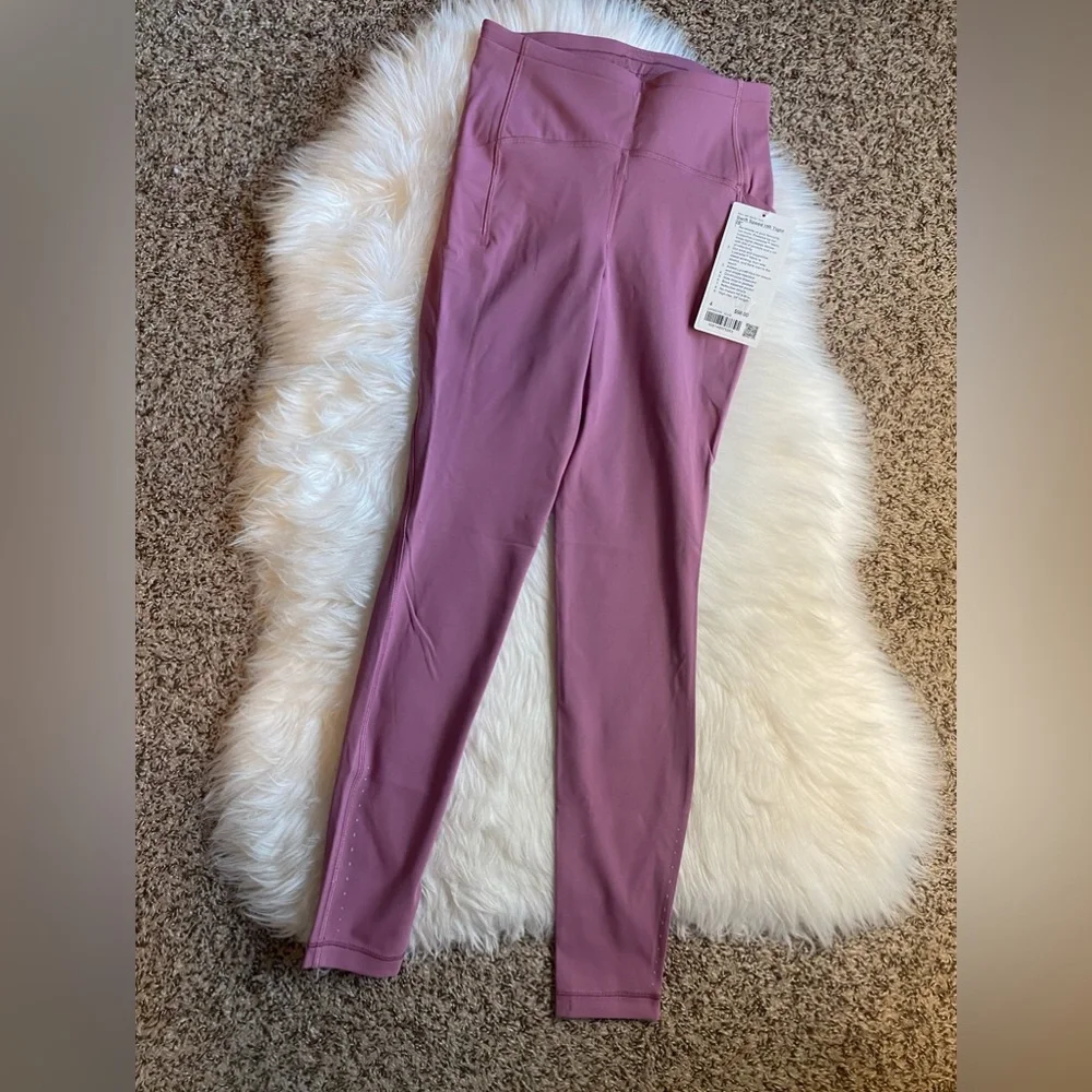 Lululemon Size 4 Swift Speed High Rise Tight 28” VLVD New